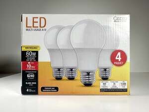FEIT ELECTRIC OM60 4 LED A19 Medium Screw, 60W 4 Pack